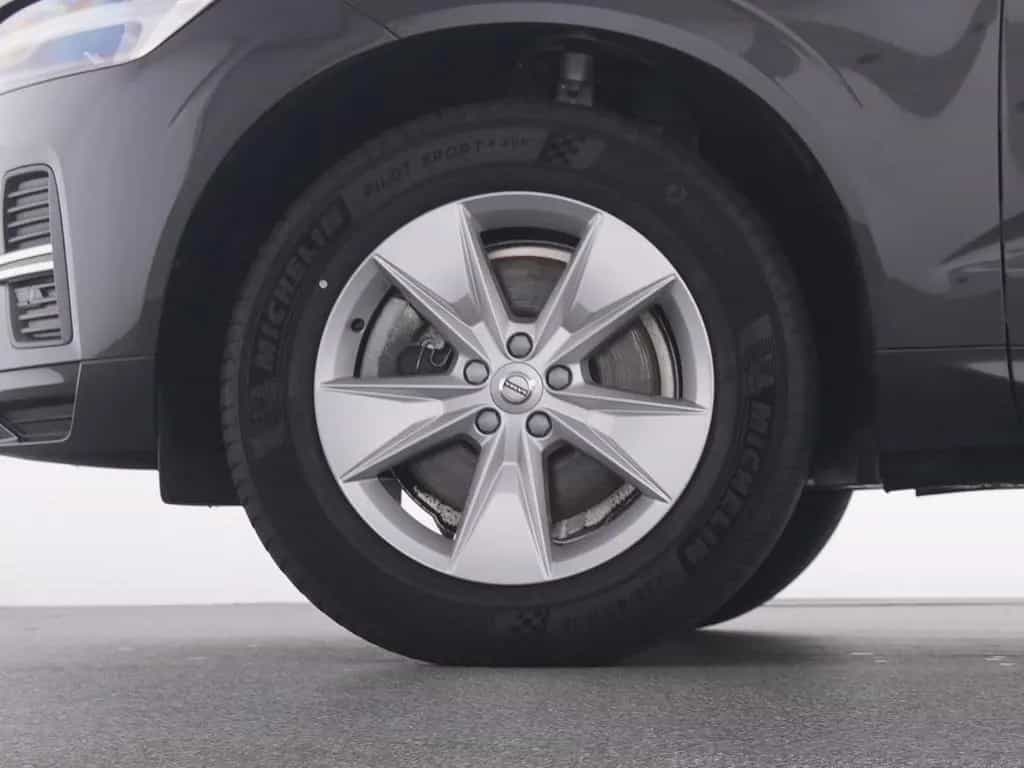 Volvo XC60 B4 Core +WINTERPAK+MEMRY+KAM+KEYLESS+DAB+ 04/2023-photo-19