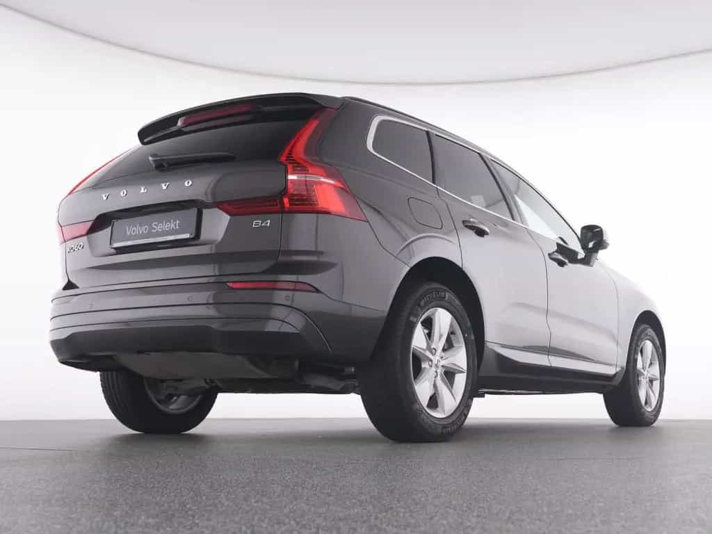 Volvo XC60 B4 Core +WINTERPAK+MEMRY+KAM+KEYLESS+DAB+ 04/2023-photo-7