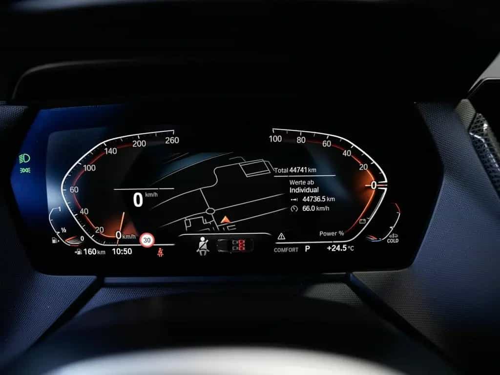 BMW 218 Gran Coupé 218 Gran Coupe i M Sport 19LM Panorama Kamera 12/2024-photo-18