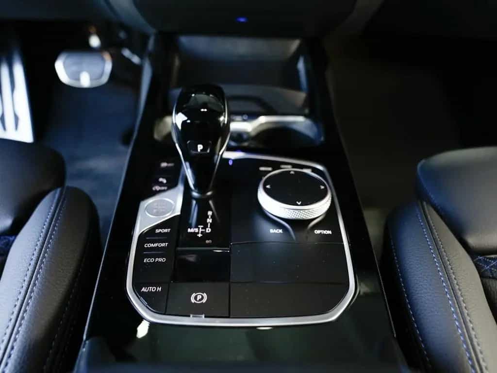 BMW 218 Gran Coupé 218 Gran Coupe i M Sport 19LM Panorama Kamera 12/2024-photo-19
