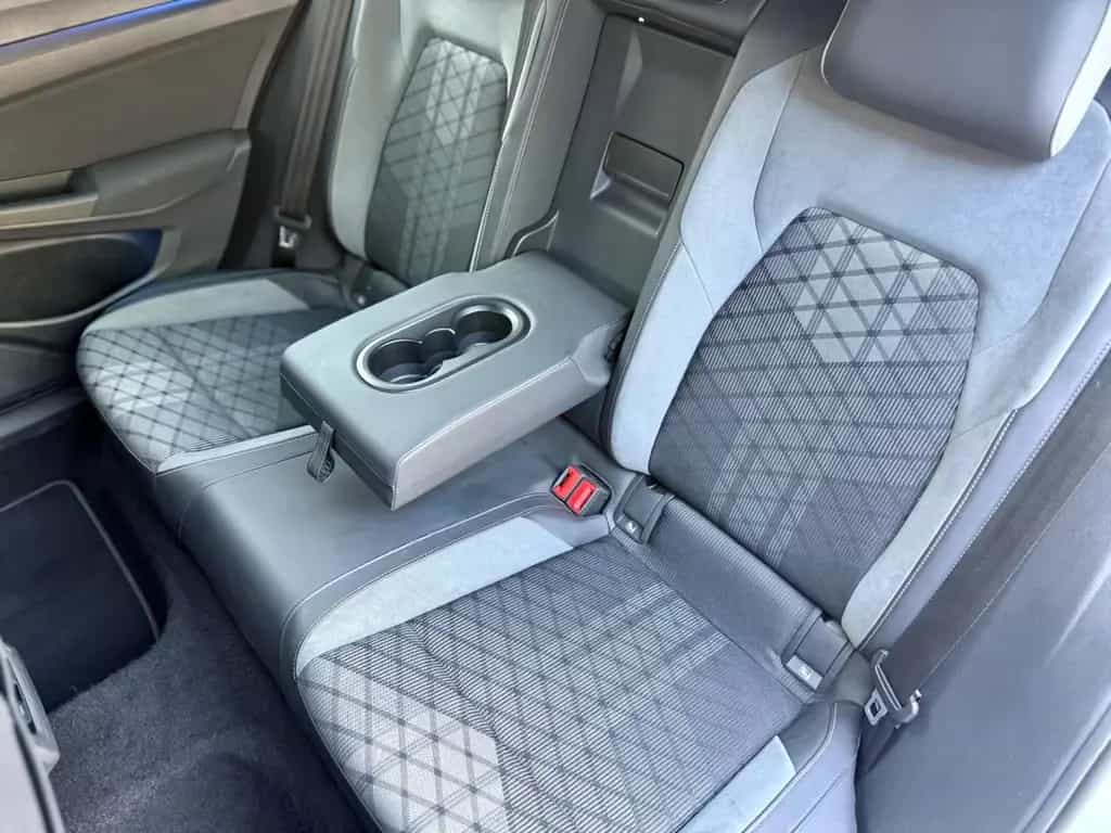 Volkswagen Golf VIII Variant R-Line eTSI/ IQ.Light/ Kamera 04/2021-photo-13