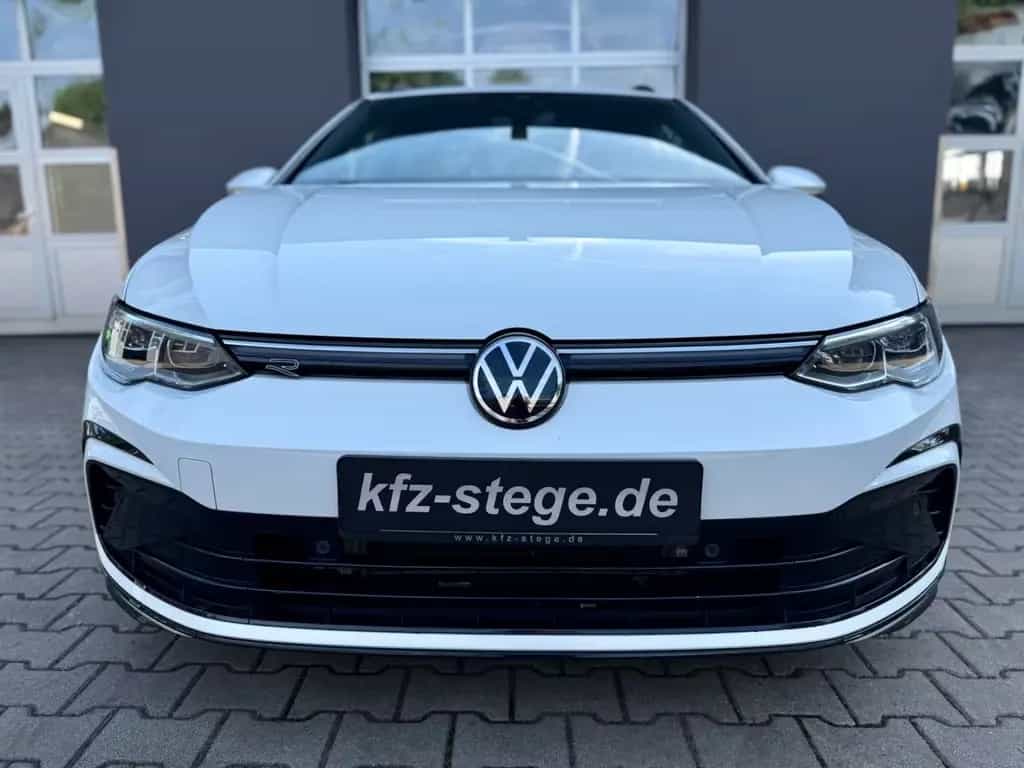 Volkswagen Golf VIII Variant R-Line eTSI/ IQ.Light/ Kamera 04/2021-photo-3