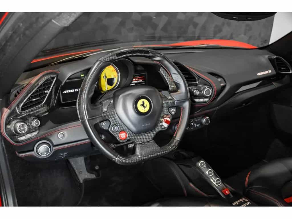 Ferrari 488 GTB 3.9 V8 - ROSSO CORSA METALLIC 01/2017-photo-14