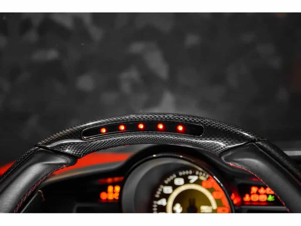 Ferrari 488 GTB 3.9 V8 - ROSSO CORSA METALLIC 01/2017-photo-16