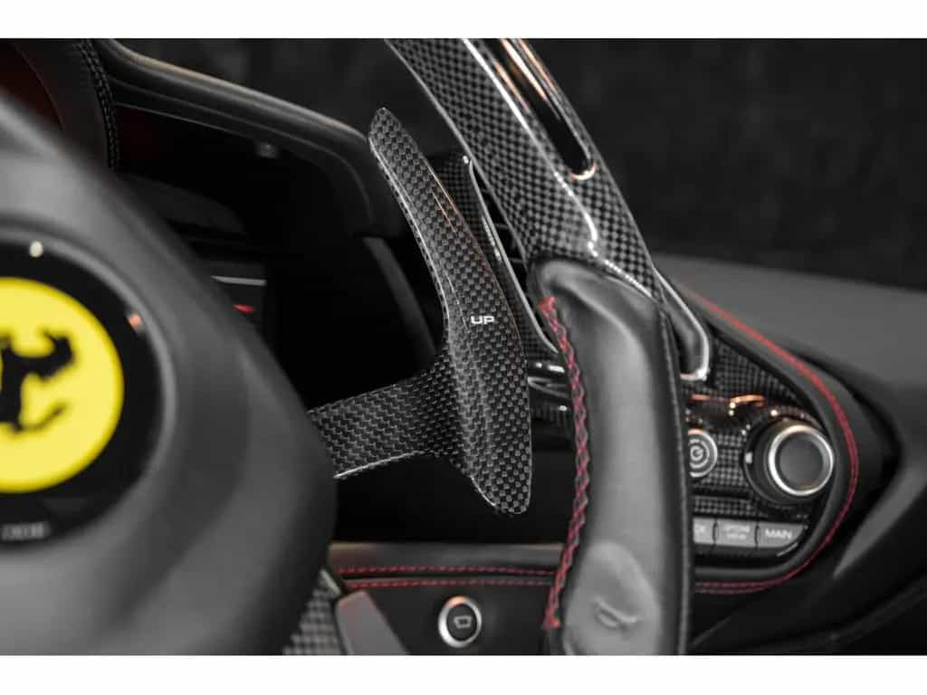 Ferrari 488 GTB 3.9 V8 - ROSSO CORSA METALLIC 01/2017-photo-25