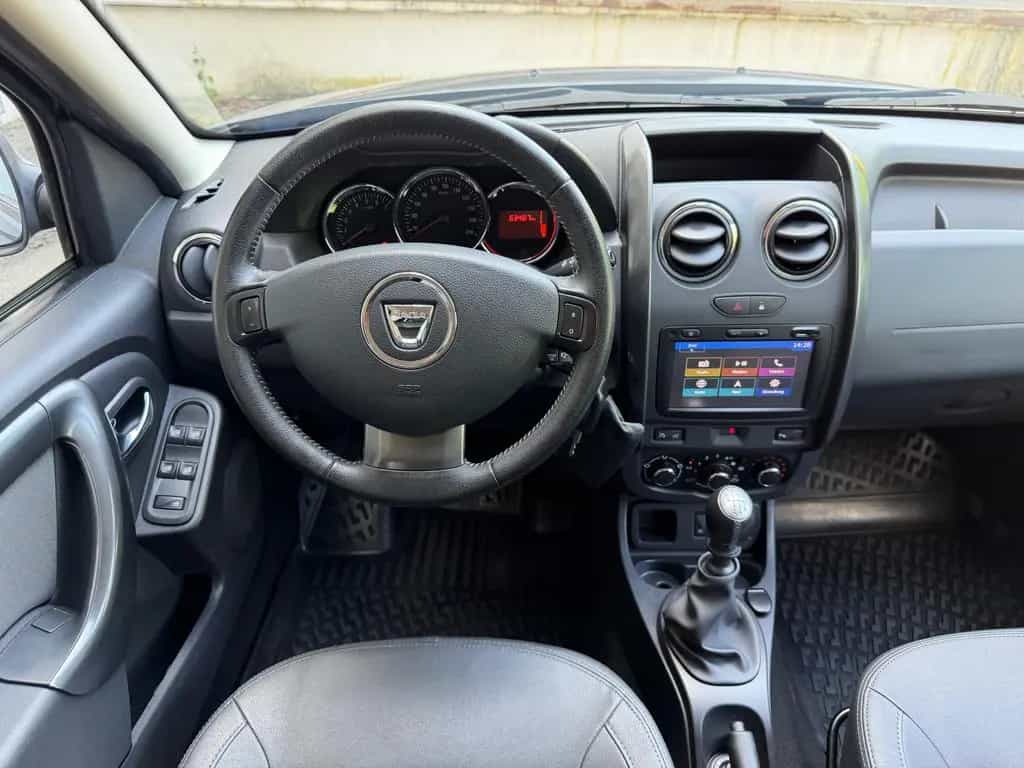 Dacia Duster Prestige 4x2 Navi Sitzheizung Tempomat 10/2016-photo-29