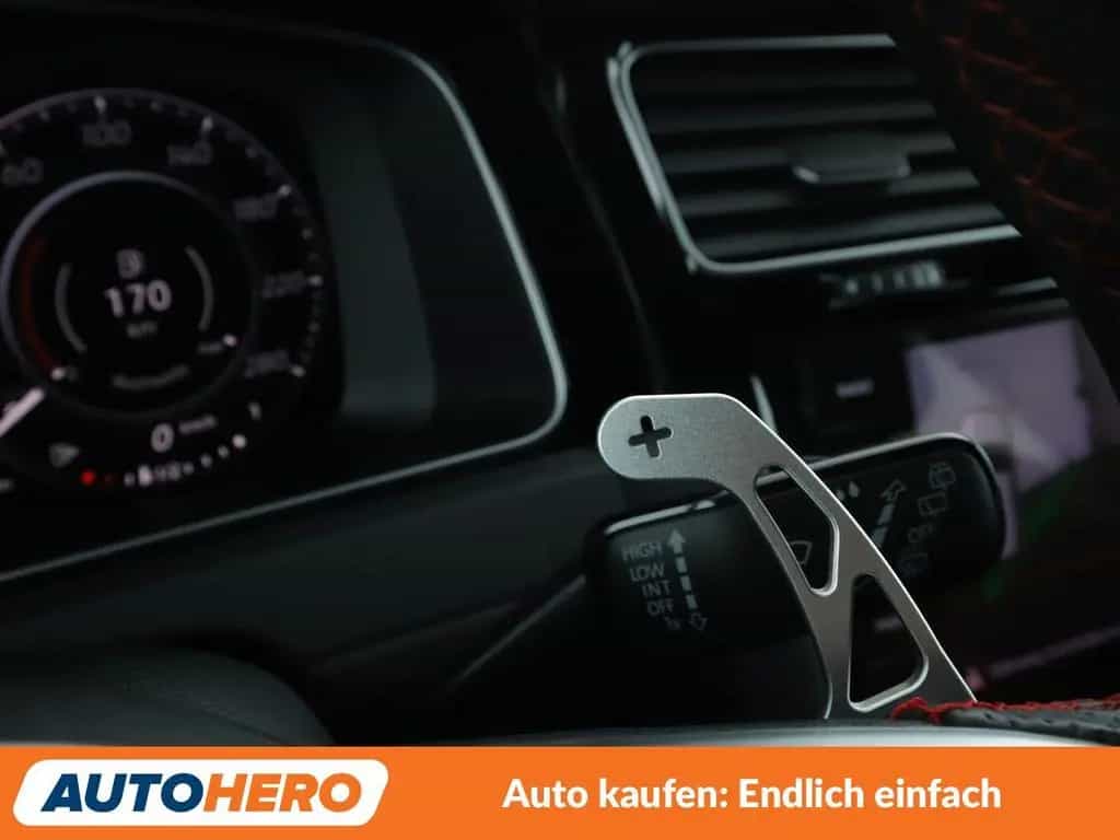 Volkswagen Golf VII 2.0 TSI GTI TCR Aut.*NAVI*LED*ACC*CAM* 08/2019-photo-27
