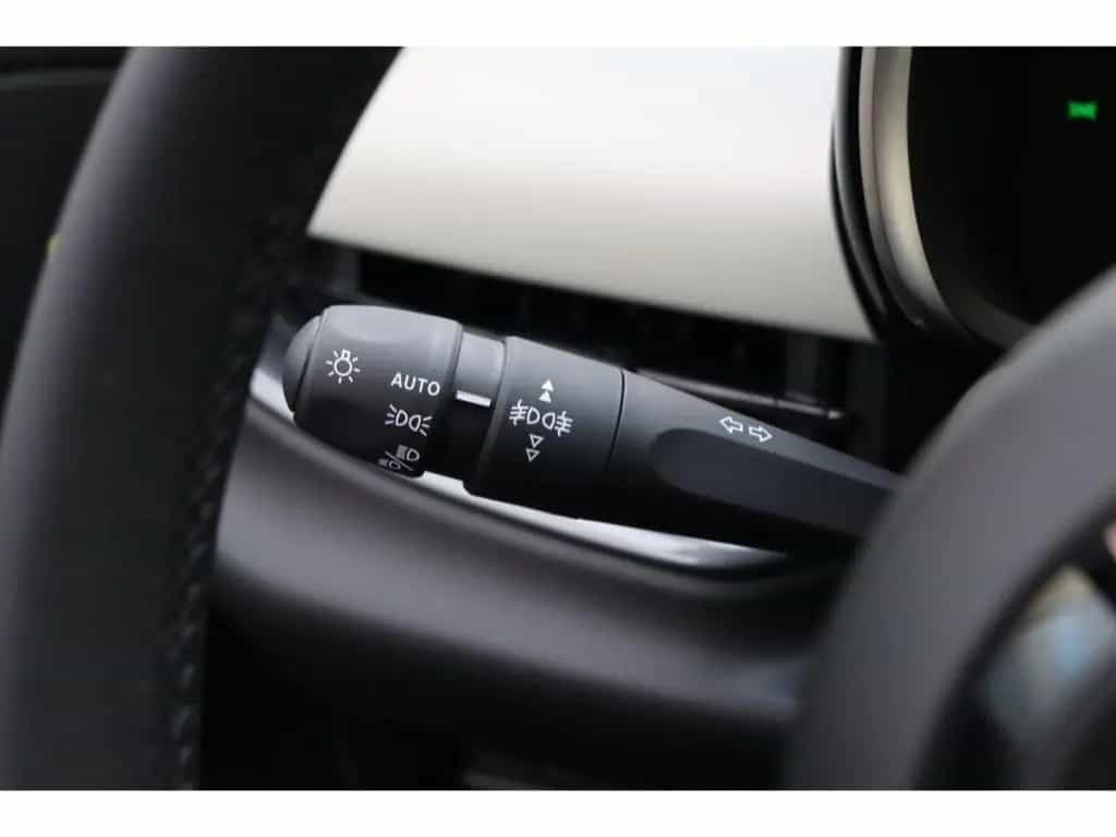 Fiat 600 HYBRID LA PRIMA 1.2 110 PS DCT6 LED NAVI KAM 05/2026-photo-15
