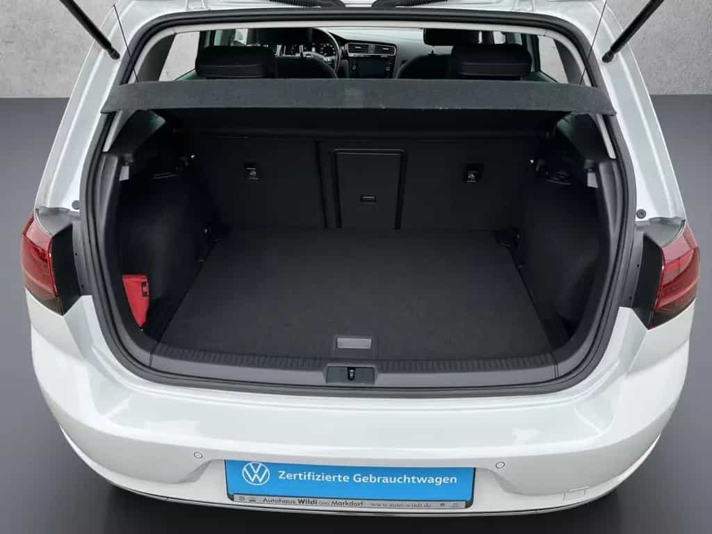 Volkswagen Golf VII Highline BlueMotion *Navi*LED*RüKa 11/2019-photo-5