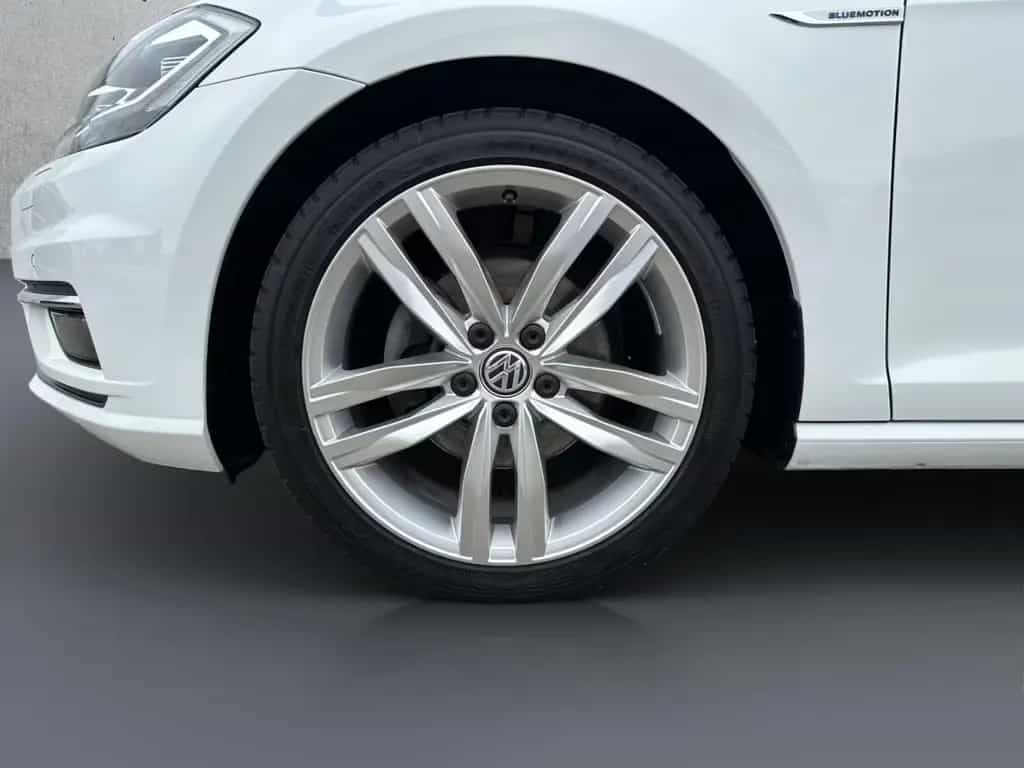 Volkswagen Golf VII Highline BlueMotion *Navi*LED*RüKa 11/2019-photo-9