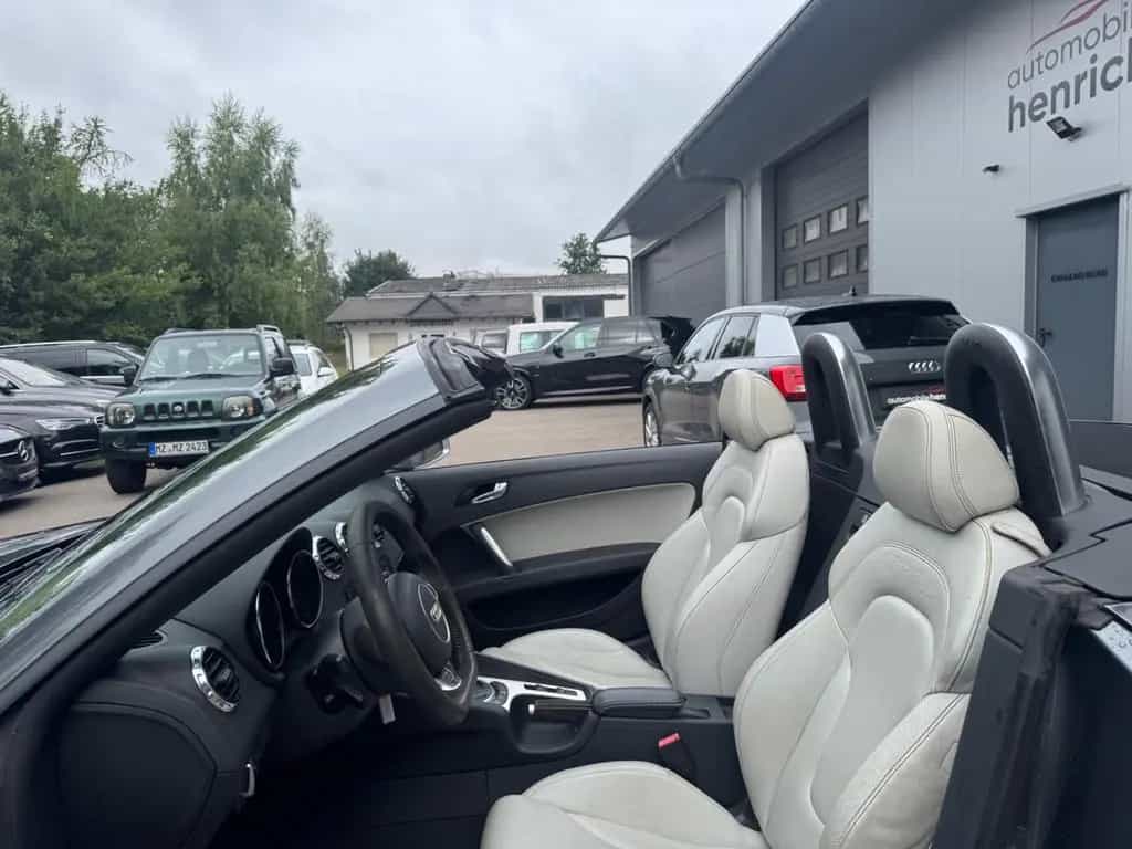 Audi TT RS 2.5 TFSI Cabrio quattro,Bose,Leder,Magneti 04/2011-photo-17