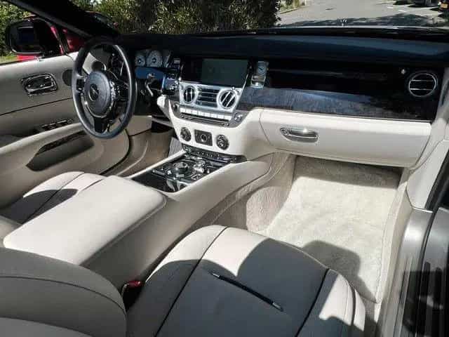 Rolls-Royce Dawn - 10/2016-photo-23