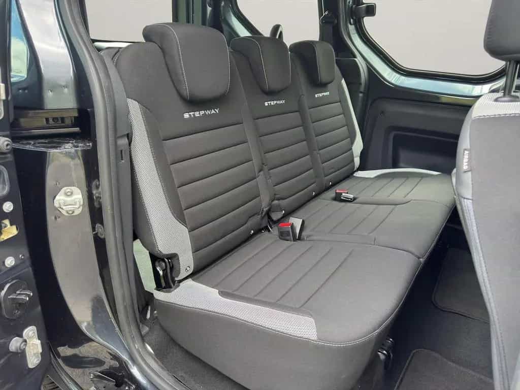 Dacia Dokker Stepway Plus~KLIMA~ALLWETTERR.~R-KAMERA~N 12/2020-photo-14