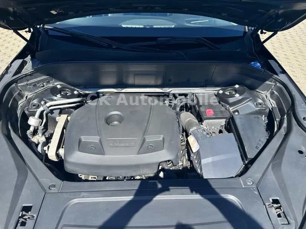 Volvo XC90 T5 Inscription AWD/7Sitze/BLIS/LED/360°/AHK 10/2018-photo-39