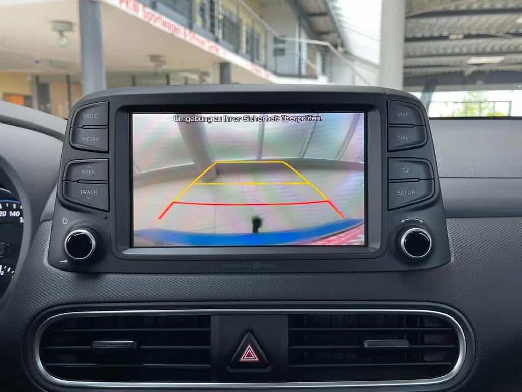 Hyundai KONA 1.6 T-GDI Trend+AHK+Navi+Alu+Klima+ 04/2019-photo-11