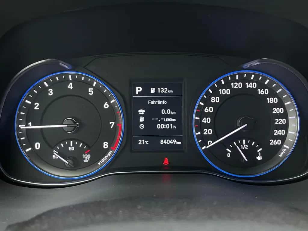 Hyundai KONA 1.6 T-GDI Trend+AHK+Navi+Alu+Klima+ 04/2019-photo-9
