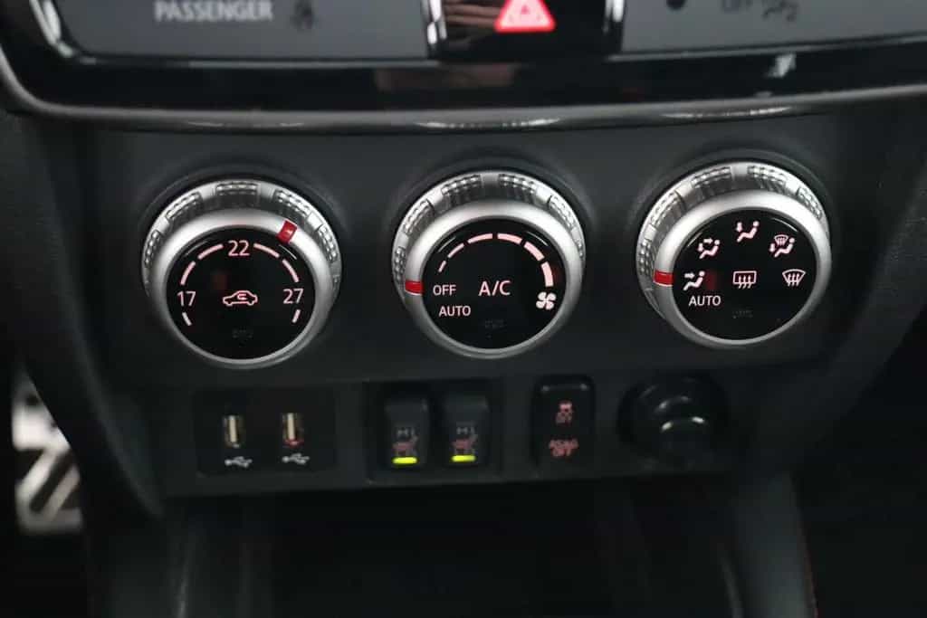 Mitsubishi ASX 2.0 MIVEC 4WD SPIRIT+ AUTOMATIK ALLRAD 11/2020-photo-17