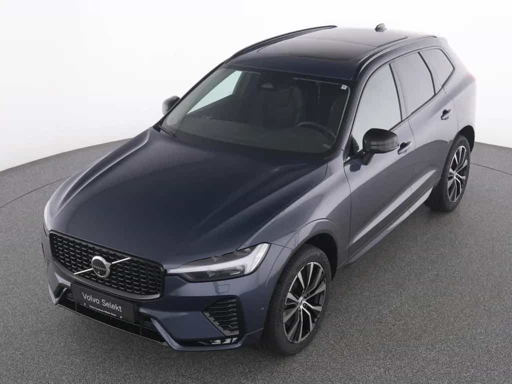 Volvo XC60 B4 PLUS DARK FAP+HKSOUND+PANO+STANDHZ+LM20 12/2023-photo-17