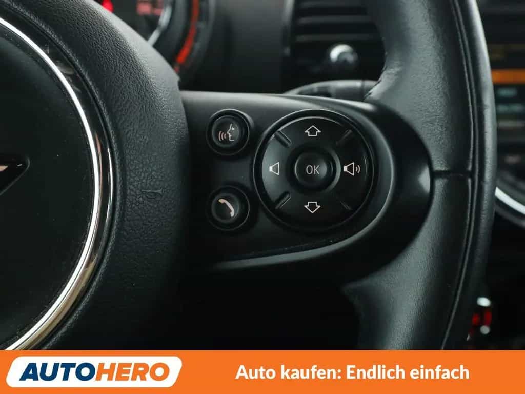 MINI Cooper Clubman Clubman Cooper Aut.*NAVI*LED*PDC*SHZ*ALU*TEMPO* 09/2018-photo-29