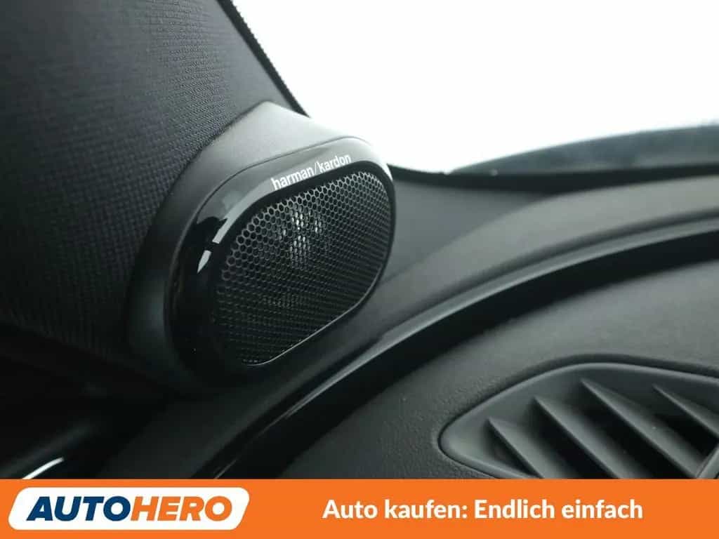 MINI Cooper Clubman Clubman Cooper Aut.*NAVI*LED*PDC*SHZ*ALU*TEMPO* 09/2018-photo-32