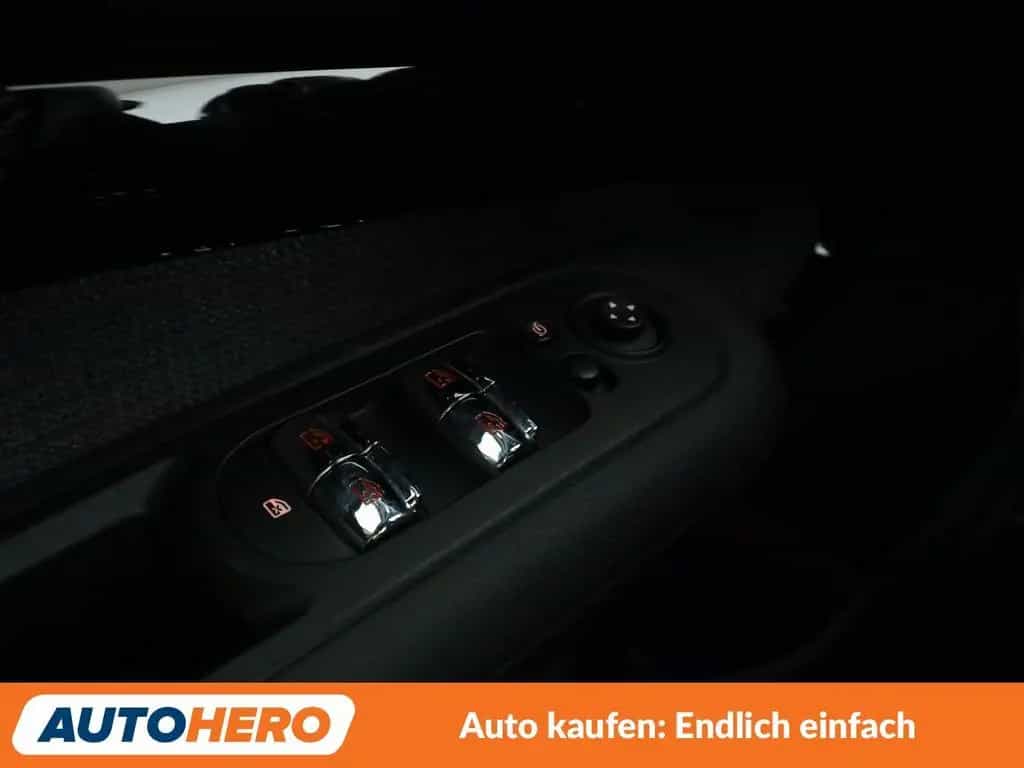 MINI Cooper Clubman Clubman Cooper Aut.*NAVI*LED*PDC*SHZ*ALU*TEMPO* 09/2018-photo-33