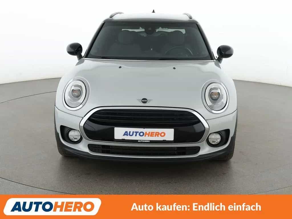 MINI Cooper Clubman Clubman Cooper Aut.*NAVI*LED*PDC*SHZ*ALU*TEMPO* 09/2018-photo-8