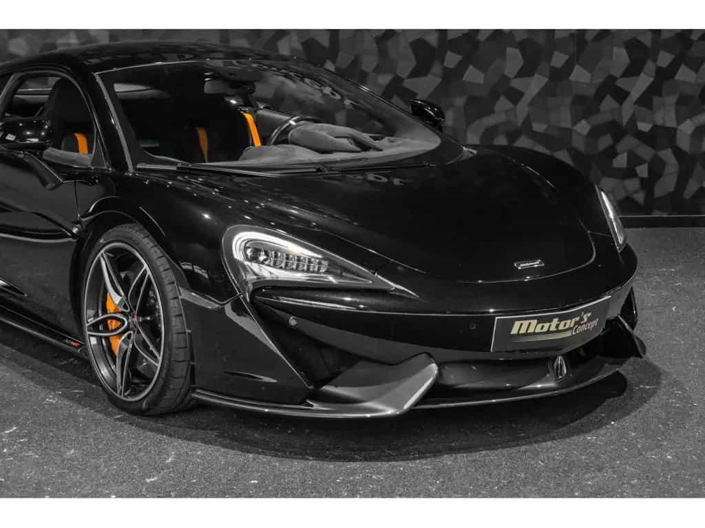 McLaren 570S Coupé 3.8l V8 02/2018-photo-26