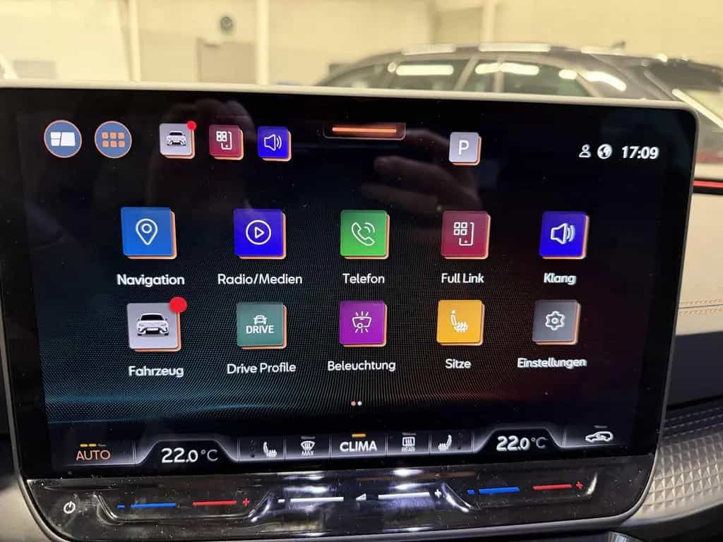 Cupra Leon 1.5eTSI DSG Assist XL Navi Matrix LED 06/2025-photo-15