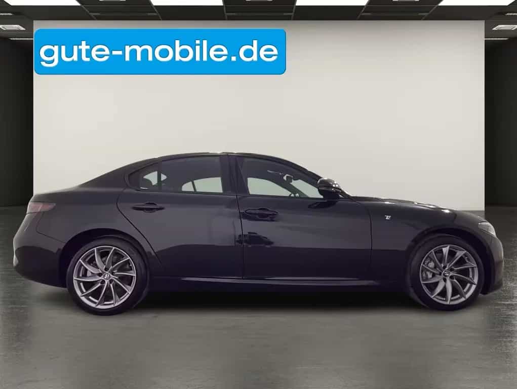 Alfa Romeo Giulia 2.0 Ti Q4 | MATRIX | 18" | LEDER | SHZ 05/2023-photo-11