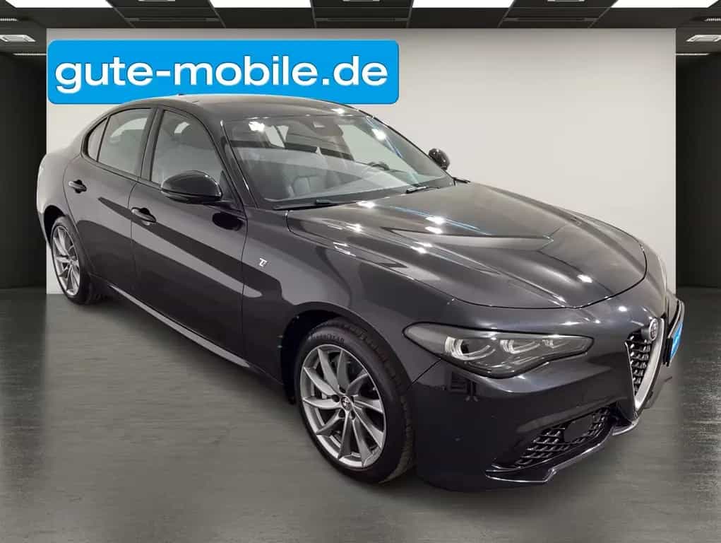 Alfa Romeo Giulia 2.0 Ti Q4 | MATRIX | 18" | LEDER | SHZ 05/2023-photo-13