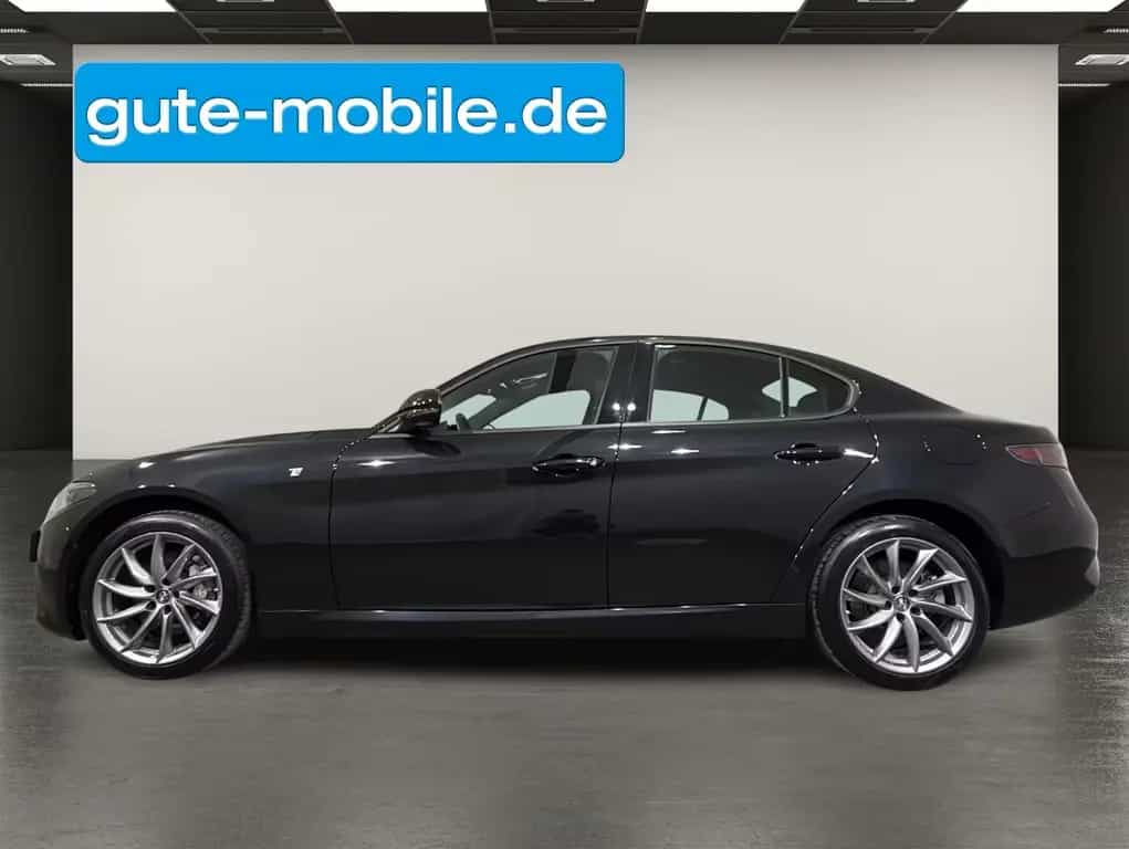Alfa Romeo Giulia 2.0 Ti Q4 | MATRIX | 18" | LEDER | SHZ 05/2023-photo-3