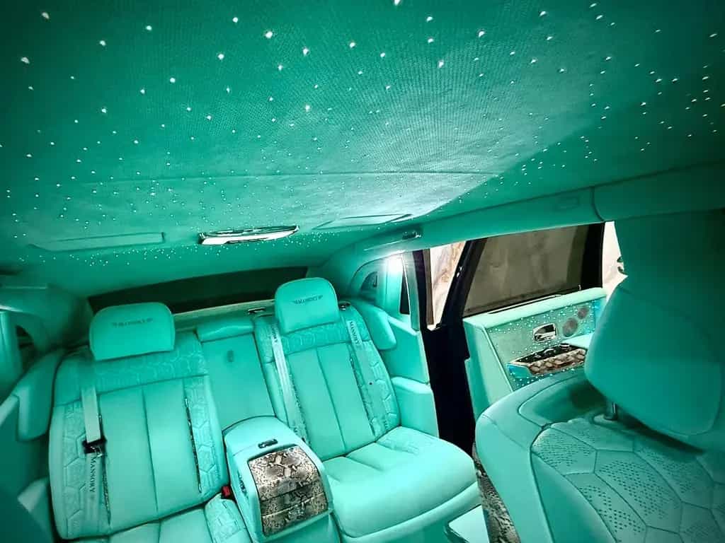 Rolls-Royce Phantom V12 6,7 571PS *MANSORY 1OF1 TIFFANY-FORG 03/2018-photo-17