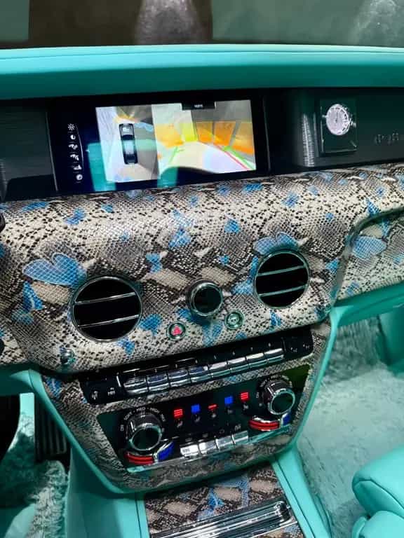 Rolls-Royce Phantom V12 6,7 571PS *MANSORY 1OF1 TIFFANY-FORG 03/2018-photo-21