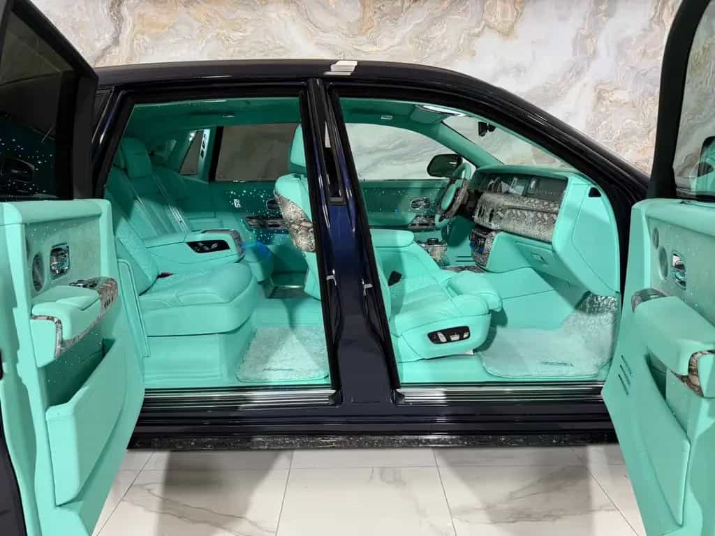 Rolls-Royce Phantom V12 6,7 571PS *MANSORY 1OF1 TIFFANY-FORG 03/2018-photo-22
