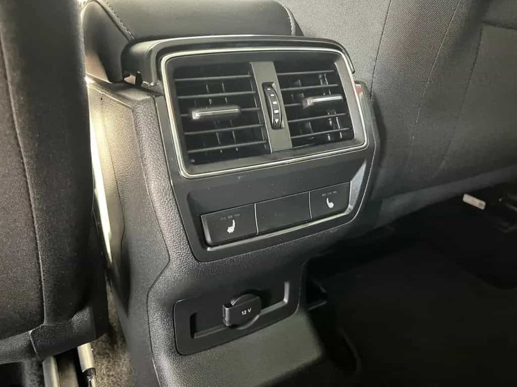 Skoda Karoq Tour 1.5 TSI DSG AHK Schwenkbar 01/2023-photo-15