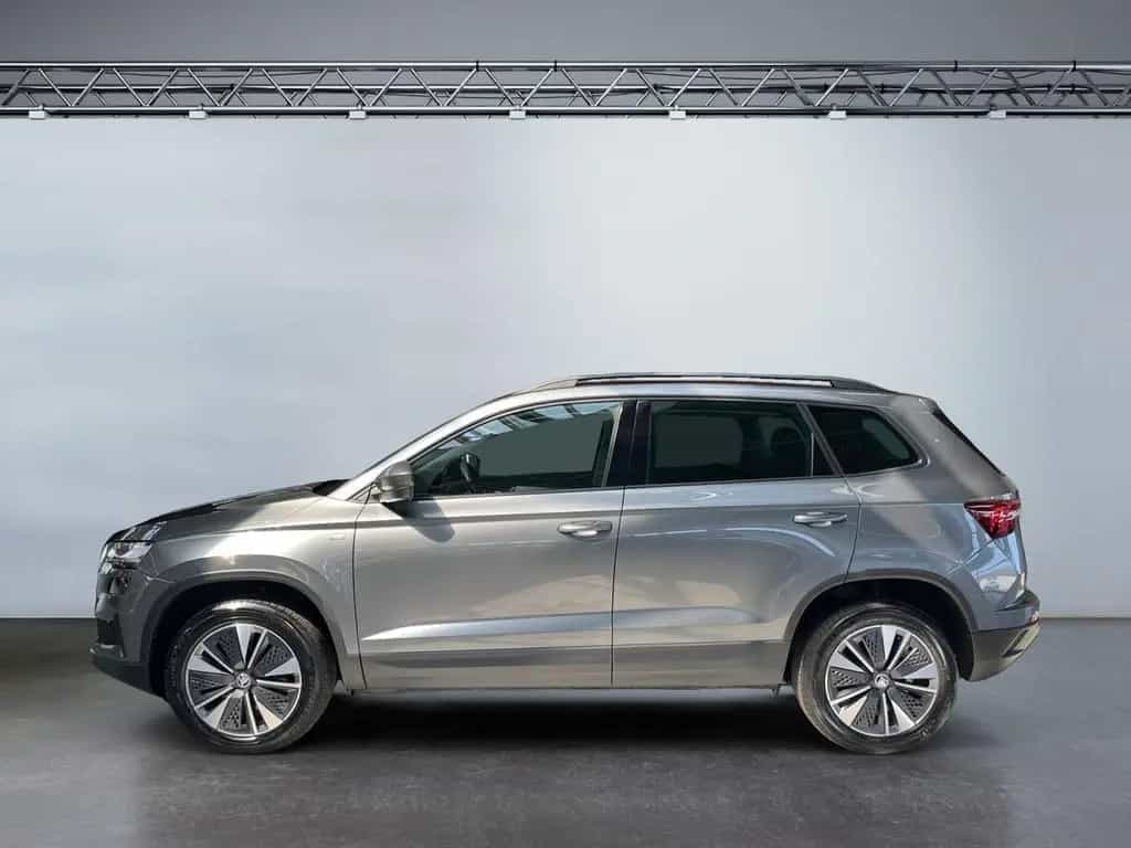 Skoda Karoq Tour 1.5 TSI DSG AHK Schwenkbar 01/2023-photo-2
