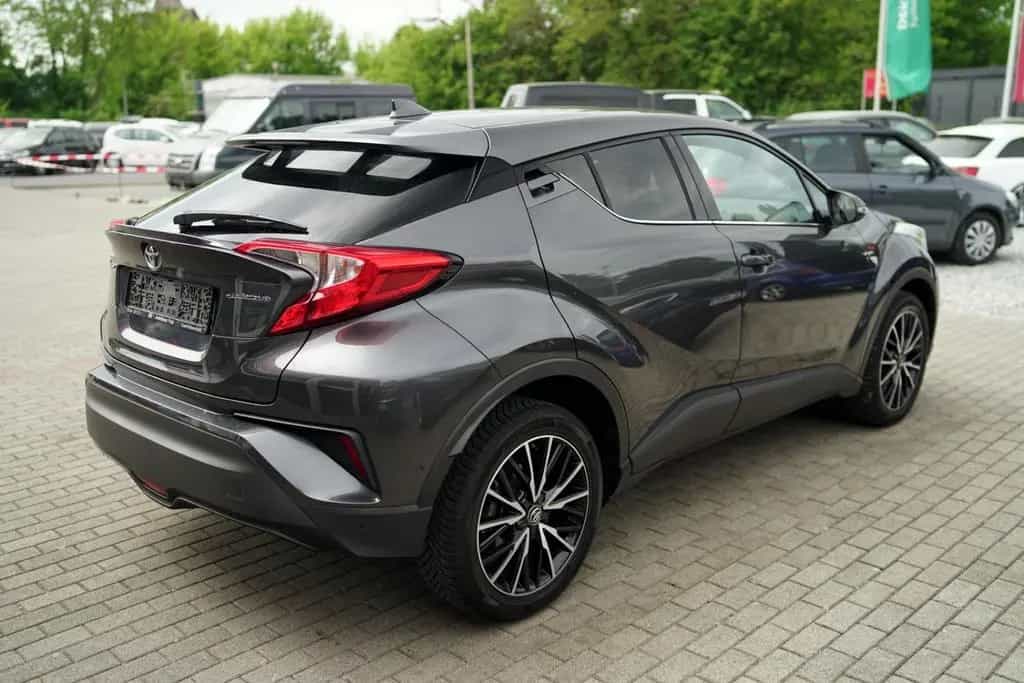 Toyota C-HR Lounge Lenkradheizung Navi Kamera Keyless 07/2017-photo-3