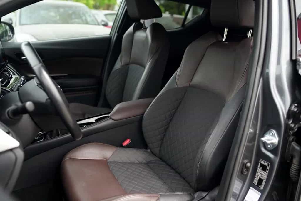 Toyota C-HR Lounge Lenkradheizung Navi Kamera Keyless 07/2017-photo-9