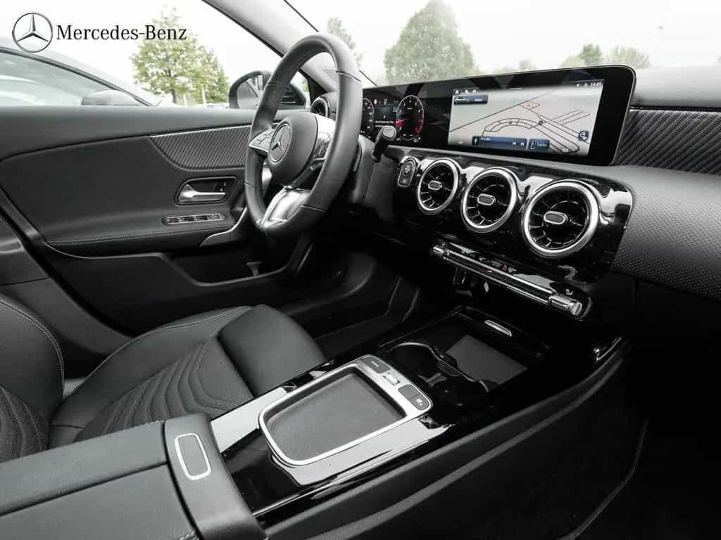 Mercedes-Benz A 200 Progressive RüKam+MBUX+LED+ 05/2025-photo-6