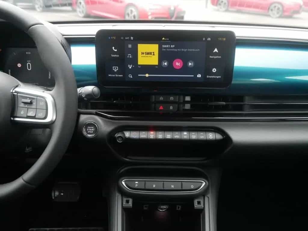 Fiat 600 HYBRID ICON 1.2 110 PS DCT6 KOMFORT NAVI KAM 05/2026-photo-20