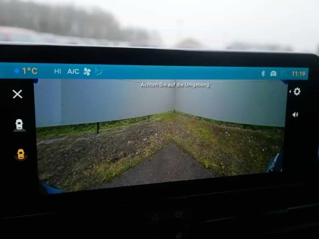Fiat 600 HYBRID ICON 1.2 110 PS DCT6 KOMFORT NAVI KAM 05/2026-photo-32