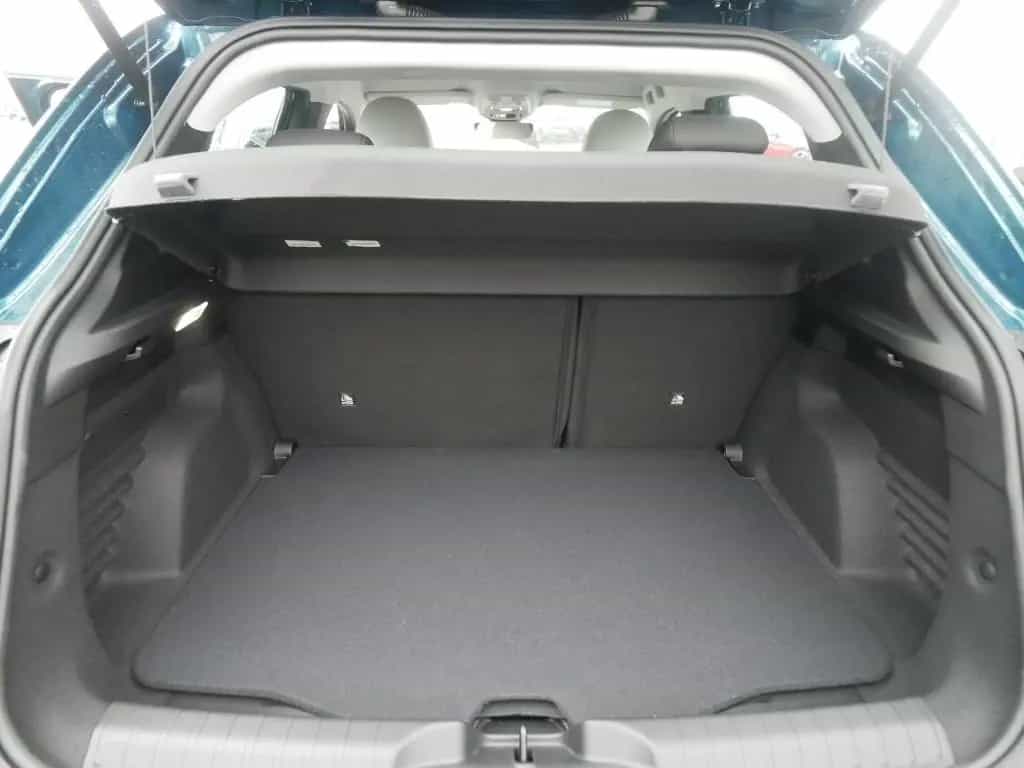 Fiat 600 HYBRID ICON 1.2 110 PS DCT6 KOMFORT NAVI KAM 05/2026-photo-35