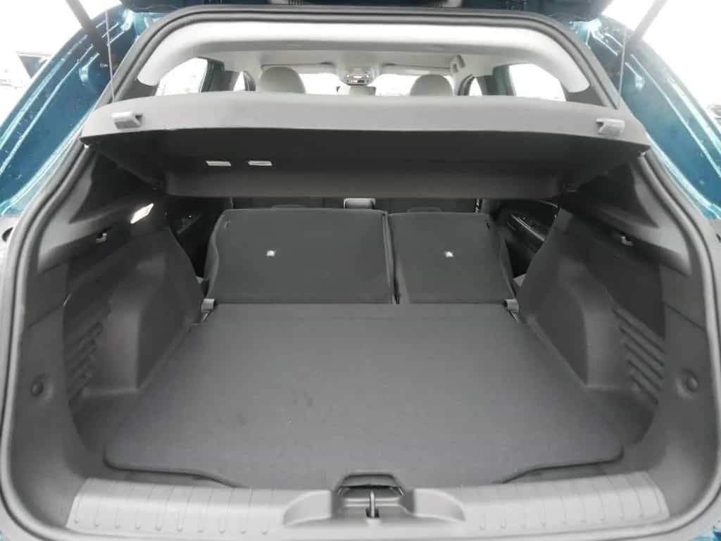 Fiat 600 HYBRID ICON 1.2 110 PS DCT6 KOMFORT NAVI KAM 05/2026-photo-37