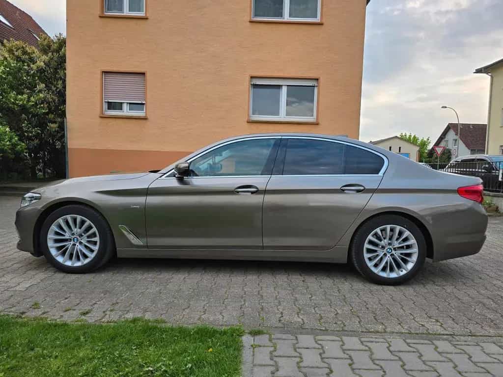 BMW 530 d xDrive A - 10/2017-photo-5