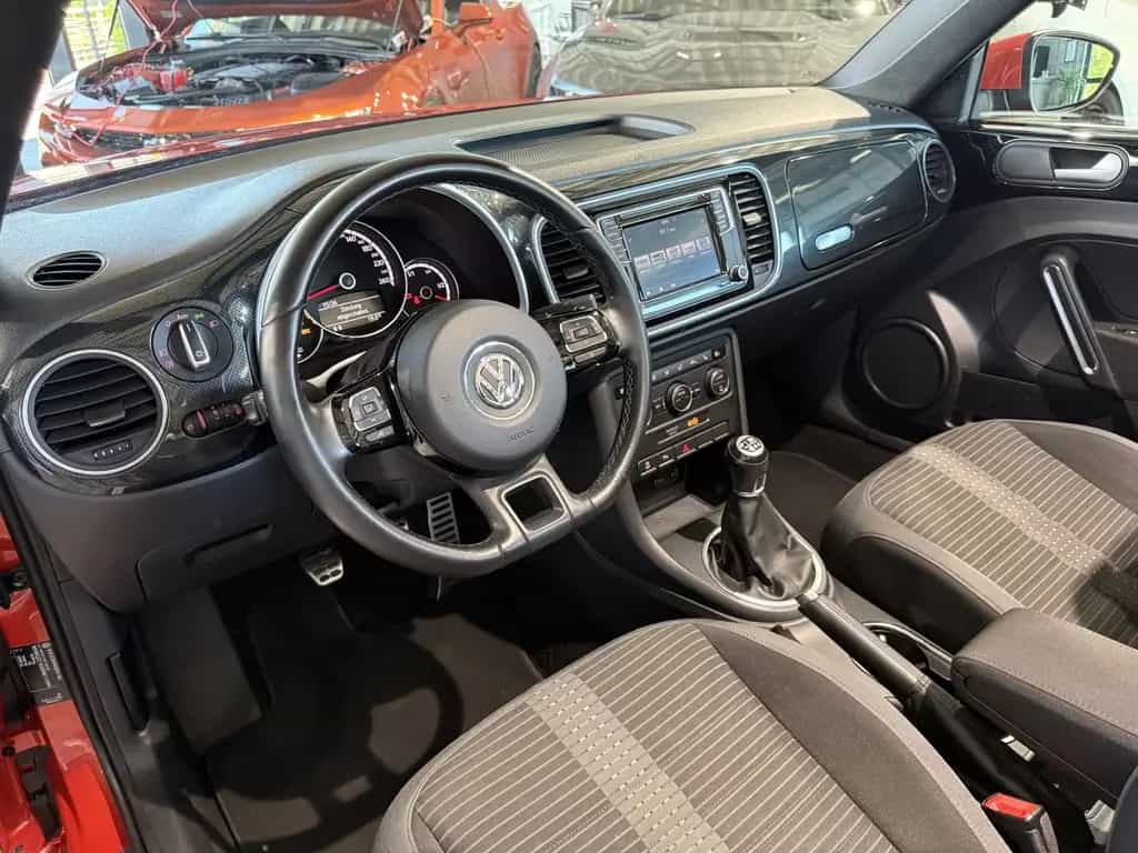 Volkswagen Beetle 2.0 TSI R-Line Cabrio*Bi-XENON* 04/2016-photo-16