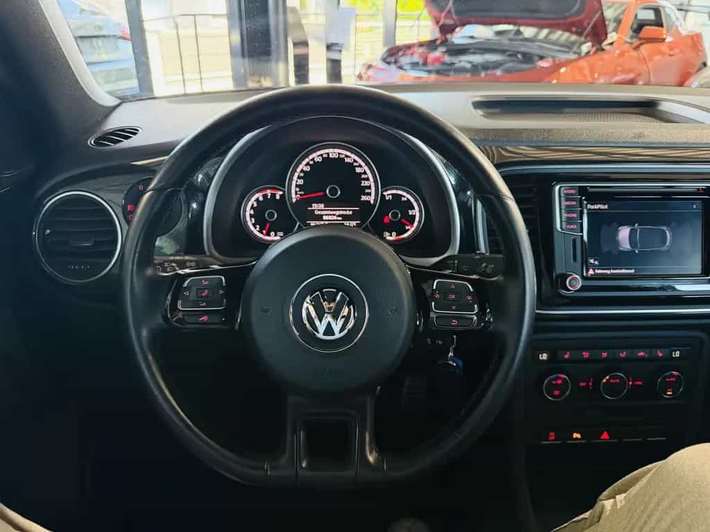 Volkswagen Beetle 2.0 TSI R-Line Cabrio*Bi-XENON* 04/2016-photo-17
