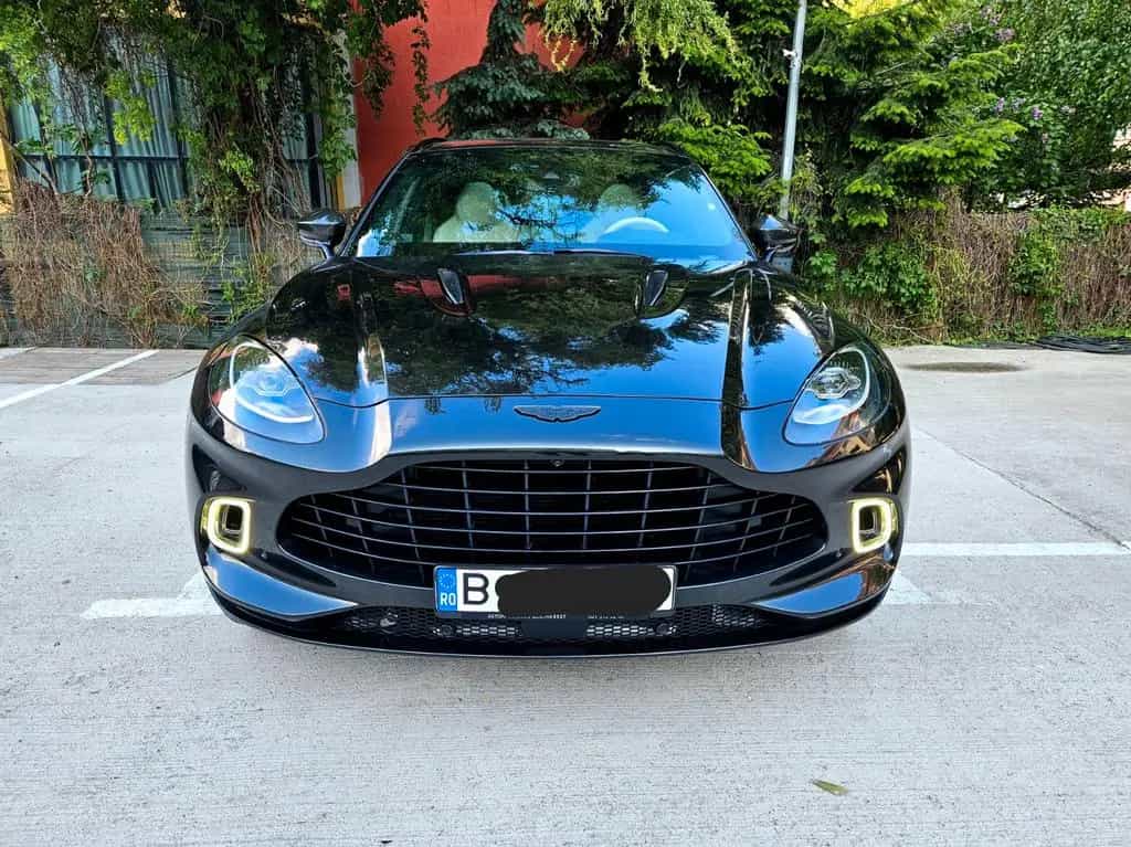 Aston Martin DBX 4.0 V8 MY2021 22.000km AS NEW 12/2020-photo-2