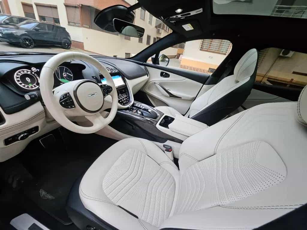 Aston Martin DBX 4.0 V8 MY2021 22.000km AS NEW 12/2020-photo-6
