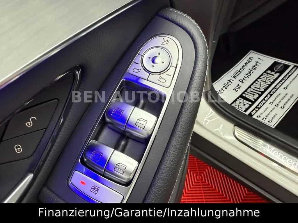 Mercedes-Benz GLC 300 d 4Matic PANO+LED+RFK+AHK 09/2019-photo-19