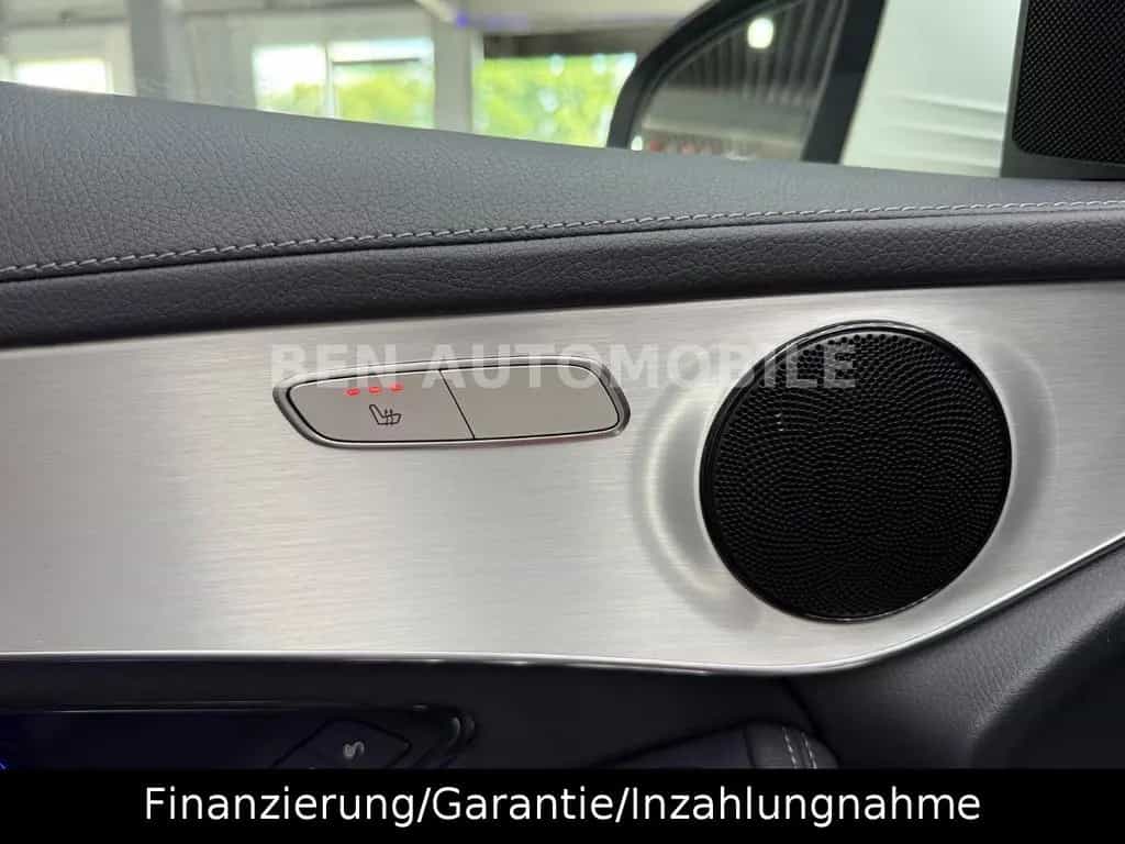 Mercedes-Benz GLC 300 d 4Matic PANO+LED+RFK+AHK 09/2019-photo-24